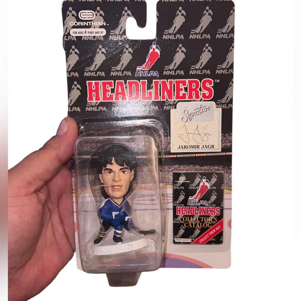 Sealed Vintage NHLPA Headliners Collection- Jaromir Jagr- Signature Series